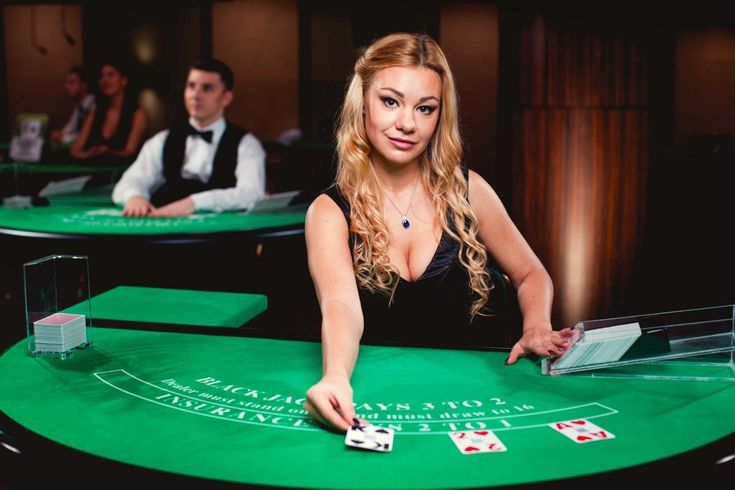 777 Poker Live Betting